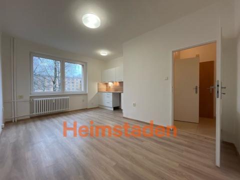 Pronájem bytu 1+kk, Havířov - Město, Národní třída, 23 m2