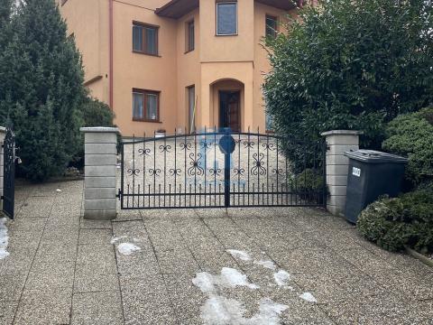 Pronájem bytu 2+kk, Praha - Hloubětín, Hostavická, 30 m2