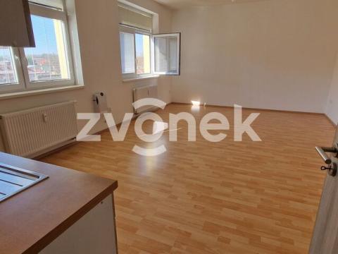 Pronájem bytu 1+kk, Veselí nad Moravou, Komenského, 45 m2