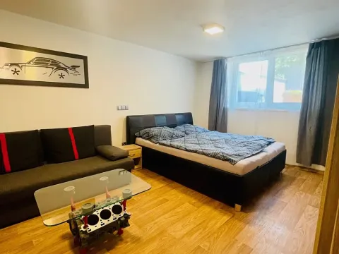 Pronájem bytu 1+kk, Modřice, Brněnská, 35 m2