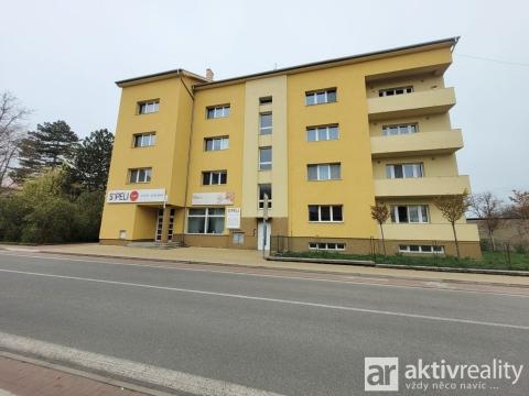 Pronájem bytu 4+1, Neratovice, Masarykova, 112 m2