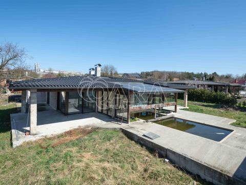 Prodej rodinného domu, Mělník, Strážnická, 264 m2