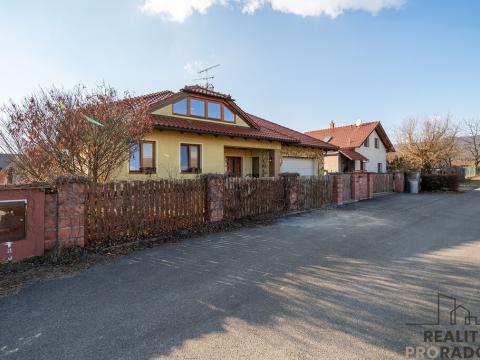 Prodej rodinného domu, Jezernice, 293 m2