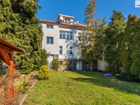 Prodej rodinného domu, Rataje nad Sázavou, náměstí Míru, 468 m2