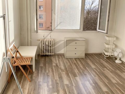 Prodej bytu 1+kk, Praha - Záběhlice, Jabloňová, 24 m2