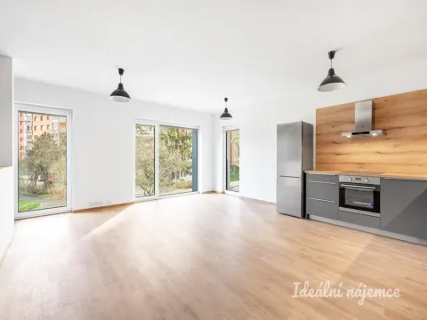 Pronájem bytu 3+kk, Praha - Kamýk, Zárubova, 68 m2