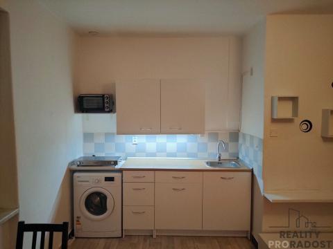 Pronájem bytu 1+kk, Havířov, Karolíny Světlé, 24 m2