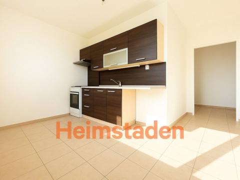 Pronájem bytu 2+1, Karviná - Hranice, Slovenská, 54 m2