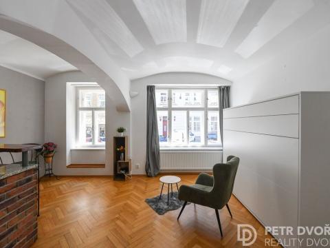Prodej bytu 1+kk, Praha - Žižkov, Rokycanova, 41 m2