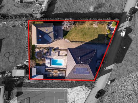 Prodej domu, Tmaň, K Vodojemu, 261 m2