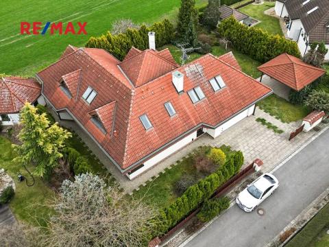 Prodej rodinného domu, Pardubice, Na Babce, 314 m2