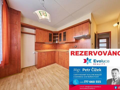 Prodej bytu 3+1, Trutnov - Horní Staré Město, Rozmarýnová, 71 m2