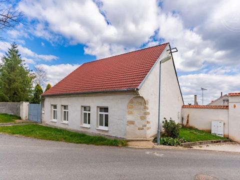 Prodej rodinného domu, Líský, 250 m2
