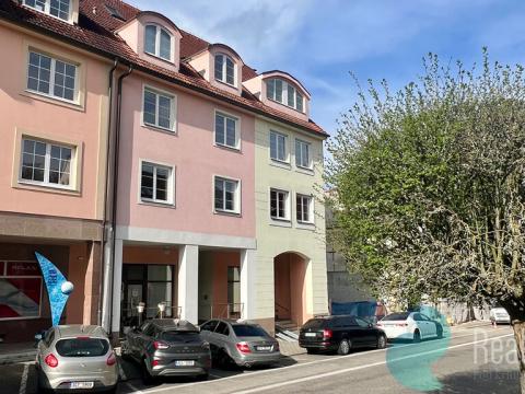 Pronájem bytu 3+kk, Hluboká nad Vltavou, Masarykova, 71 m2