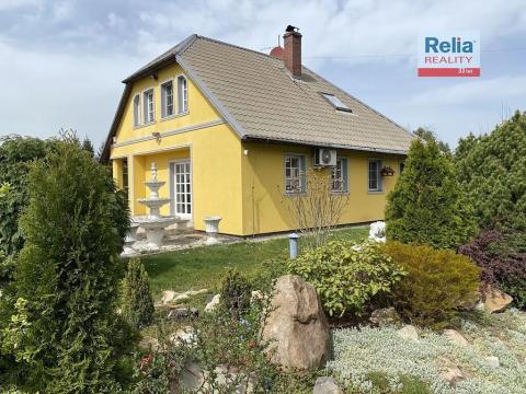 Prodej rodinného domu, Stvolínky, 375 m2