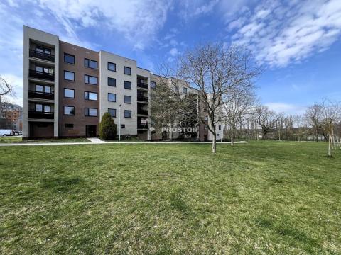 Prodej bytu 4+1, Čelákovice, Na Stráni, 81 m2