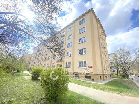Prodej bytu 2+1, Praha - Krč, Herálecká II, 64 m2