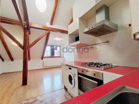 Pronájem bytu 2+kk, Praha - Kobylisy, Klapkova, 55 m2