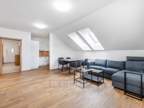 Pronájem bytu 3+kk, Trhové Sviny, Za Pilou, 88 m2