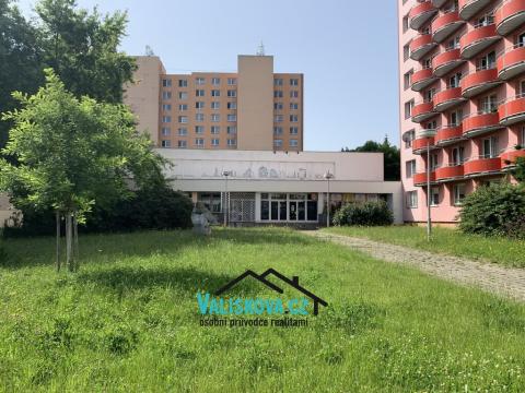 Pronájem obchodního prostoru, Kroměříž, Oskol, 1965 m2