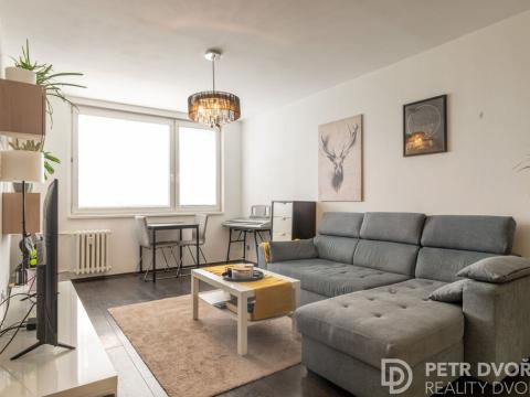 Pronájem bytu 3+kk, Praha - Petrovice, Rezlerova, 68 m2