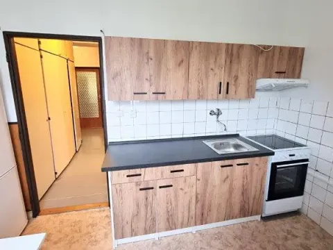 Pronájem bytu 3+1, Polná, Palackého, 3 m2