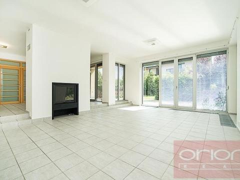 Pronájem rodinného domu, Průhonice, Františka Zemana, 400 m2