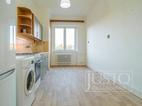 Pronájem bytu 3+1, Praha - Břevnov, Bělohorská, 69 m2