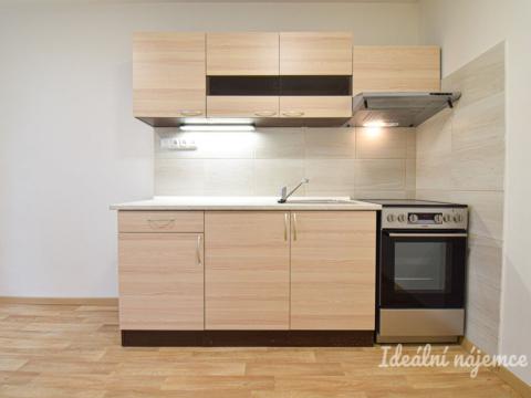 Pronájem bytu 3+1, Brno, Kárníkova, 80 m2