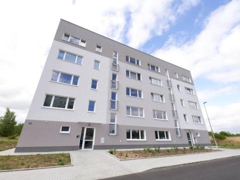Prodej bytu 2+1, Žatec, Husova, 58 m2