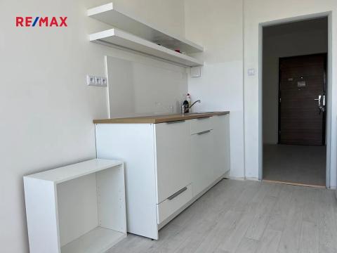 Pronájem bytu 4+1, Praha - Chodov, Ke škole, 83 m2
