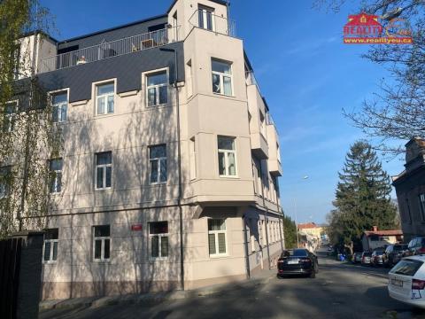 Prodej bytu 1+kk, Kutná Hora - Hlouška, Pod Valy, 45 m2