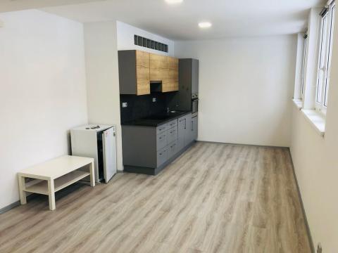 Pronájem bytu 2+kk, Kladno, Moskevská, 51 m2