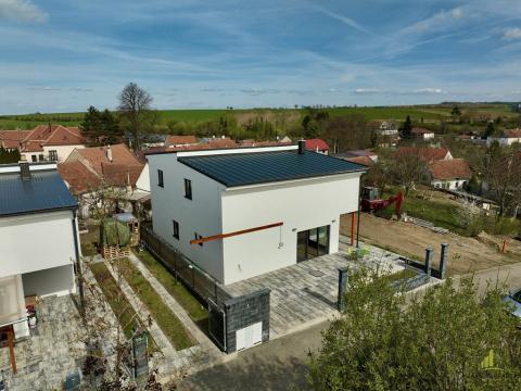 Prodej rodinného domu, Rybníček, 192 m2