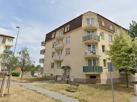 Pronájem garážového stání, Olomouc, Topolová, 16 m2