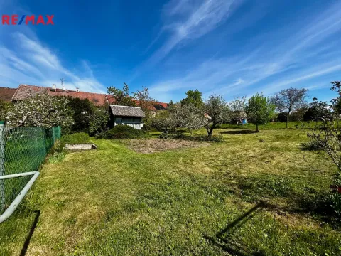 Prodej pozemku pro bydlení, Hradec Králové, 573 m2