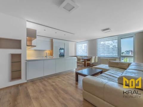 Pronájem bytu 5+kk, Praha, Proutěná, 98 m2