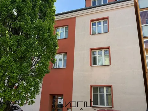 Prodej bytu 2+1, Ostrava, Korunní, 69 m2