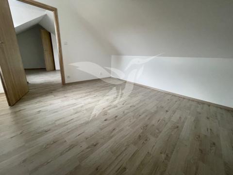 Pronájem bytu 3+kk, Starý Plzenec, Masarykovo náměstí, 50 m2