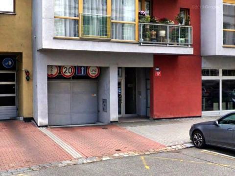 Pronájem garáže, Praha - Podolí, Podolská, 13 m2