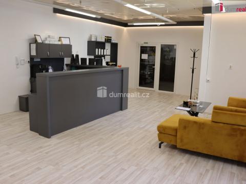 Pronájem obchodního prostoru, Břeclav, náměstí T. G. Masaryka, 103 m2