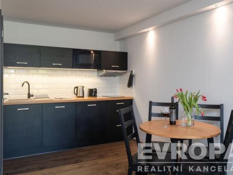 Prodej atypického bytu, Benecko - Horní Štěpanice, Horní Štěpanice, 74 m2