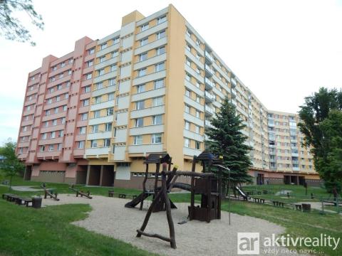 Prodej bytu 2+1, Chomutov, Bezručova, 62 m2