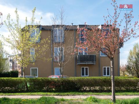 Prodej bytu 3+kk, Praha - Vinoř, Bohdanečská, 57 m2