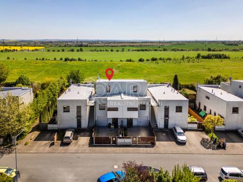 Prodej rodinného domu, Zeleneč, U Lesoparku, 174 m2