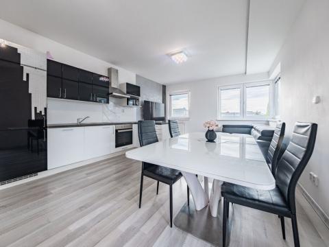 Pronájem bytu 4+kk, Mladá Boleslav - Mladá Boleslav III, Zalužanská, 96 m2