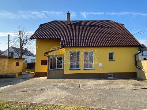 Prodej rodinného domu, Veleň, U Kovárny, 93 m2