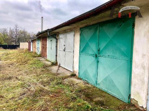 Pronájem garáže, Ústí nad Labem, Riegrova, 18 m2