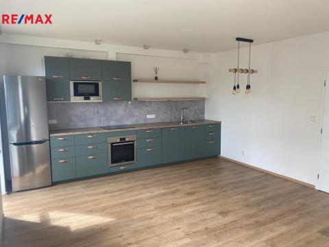 Pronájem bytu 2+kk, Jesenice, V Roháči I., 56 m2