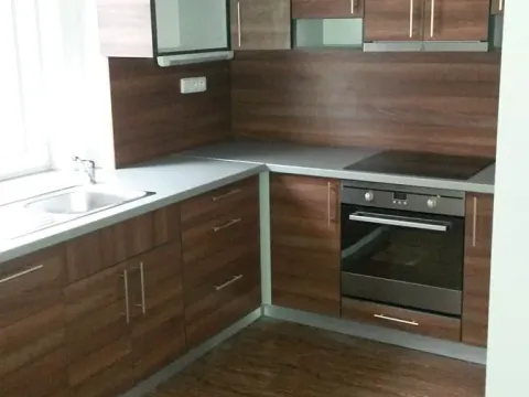 Pronájem bytu 1+kk, Karlovy Vary, Studentská, 45 m2